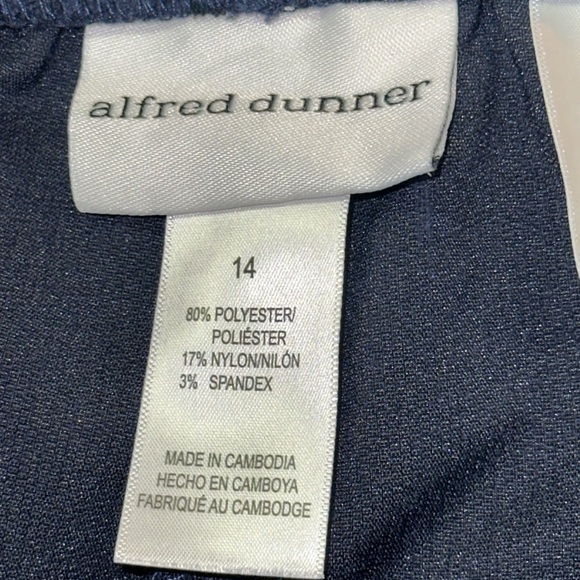 Alfred Dunner Navy Blue Corduroy Pull-on Pants size 14 - Picture 3 of 7
